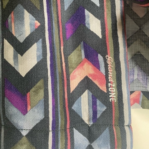 Tommy Bahama Original Fit Aloha Arrow IslandZone Camp Shirt Sz 2XL - Picture 6 of 8